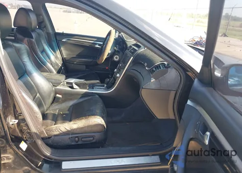 2005 Acura Tl z USA, uszkodzony, nr VIN 19UUA66205A050975